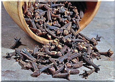 an overturned basket of cloves